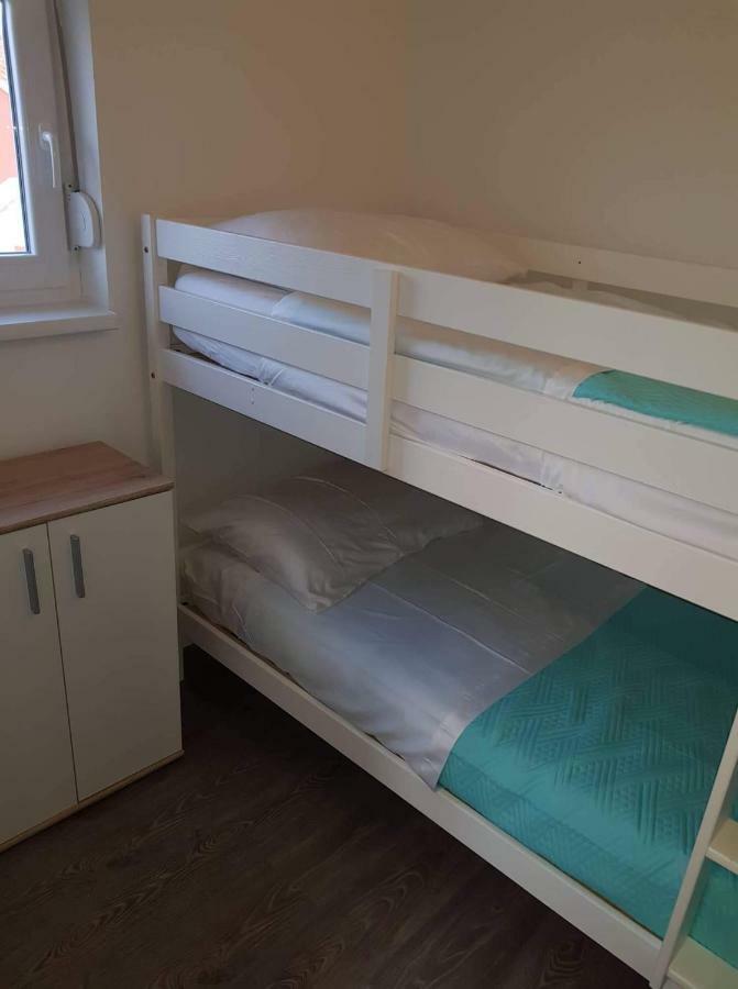 Apartmani Luce I Miho 宁 外观 照片